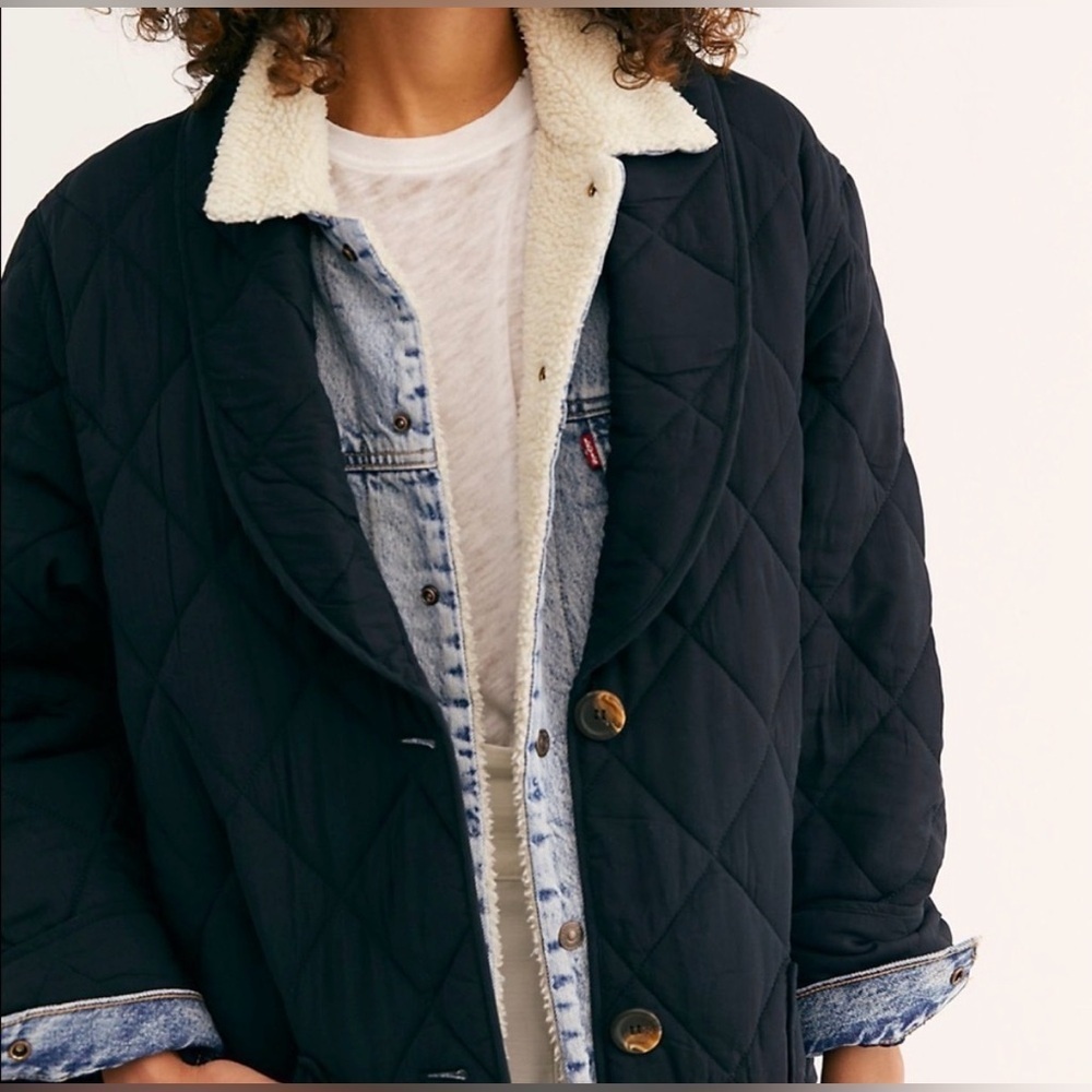 Free People Happy Day Dreamer Quilted Jacket in Black Size Large - Picture 6 of 7